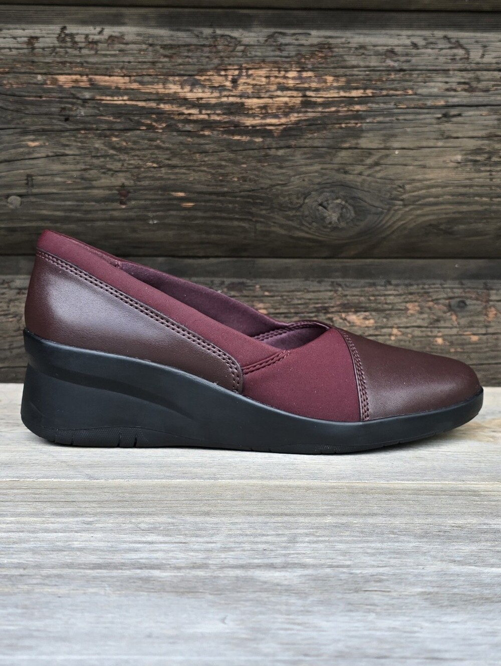 Clarks Suttyn Walk Y2K Office Siren Revival Wine Leather Comfort Wedge 7.5M